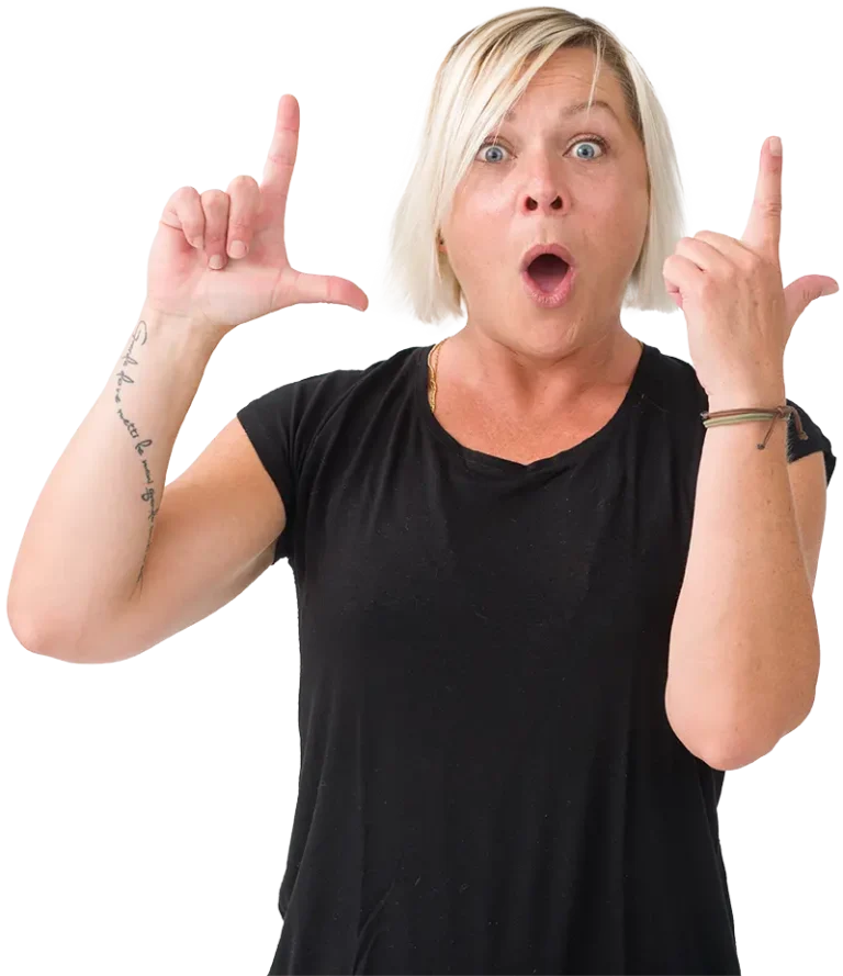 Julie De Greef, membre de la troupe Zatilas, en pleine improvisation