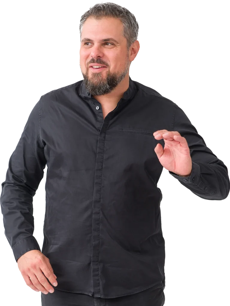 Adrien De Goes, membre de la troupe Zatilas